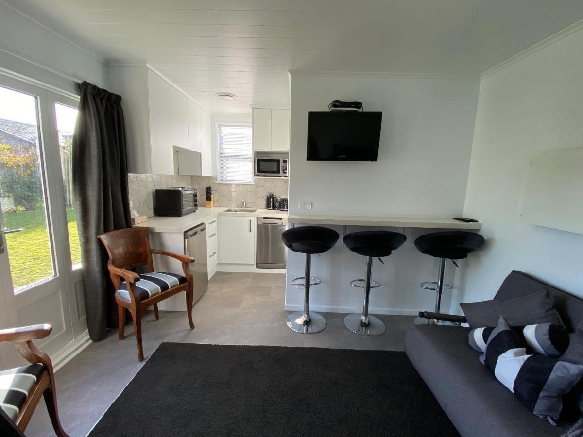 Methven Retreat Tiny House Apartment Bagian luar foto