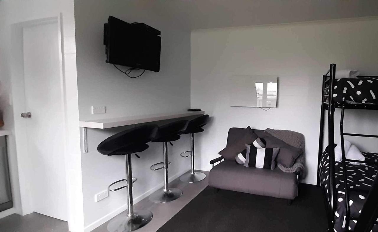 Methven Retreat Tiny House Apartment Bagian luar foto